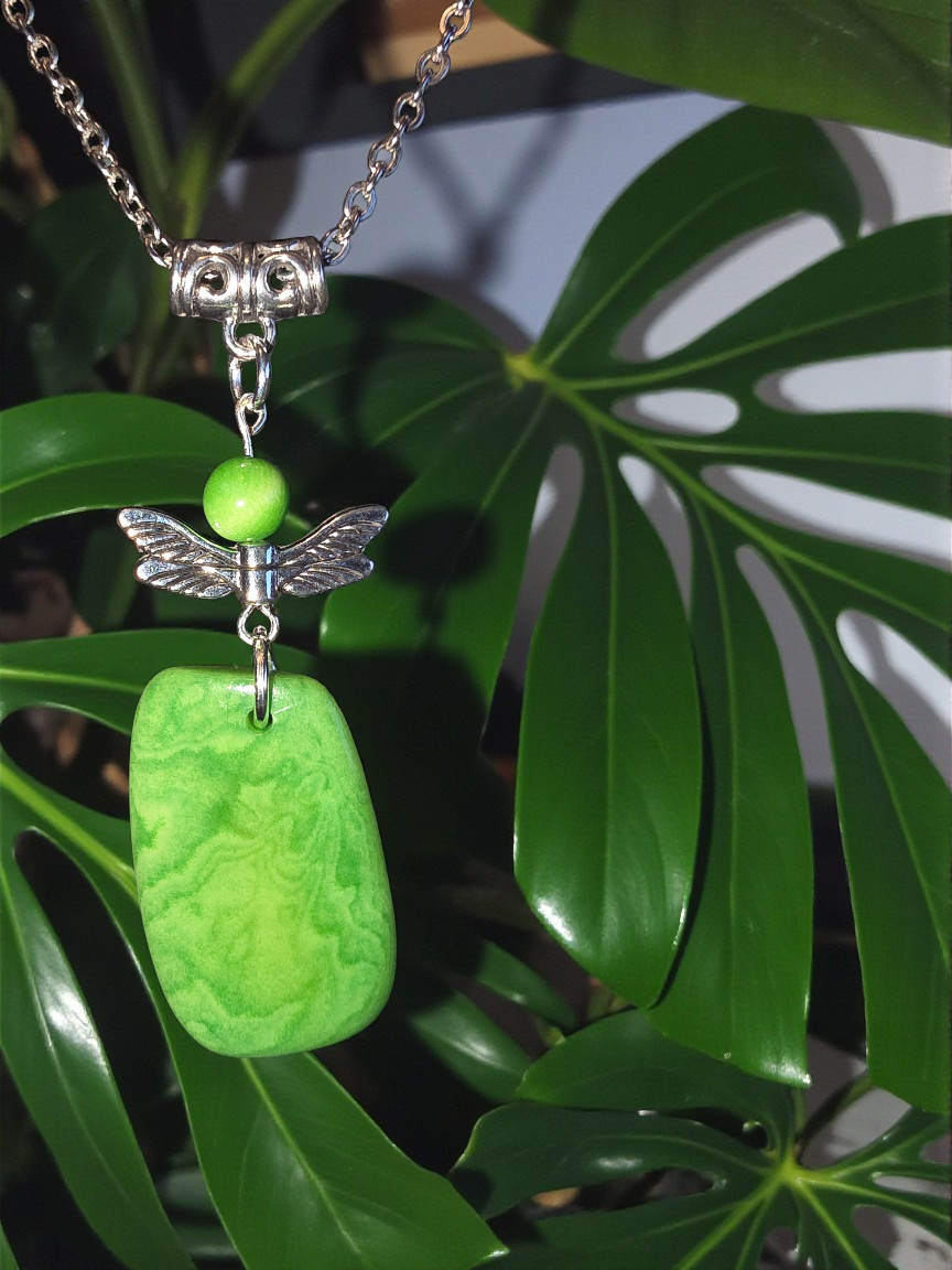 Kelly Green Tagua Dragonfly Necklace | Lightweight & Eco-Friendly